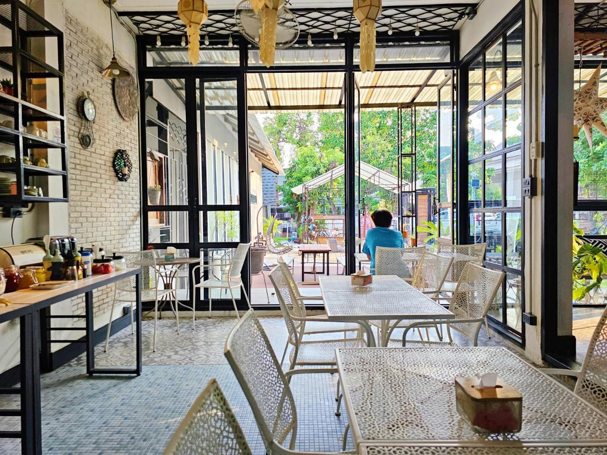 Sherloft Home & Hostel Chiang Mai Luaran gambar