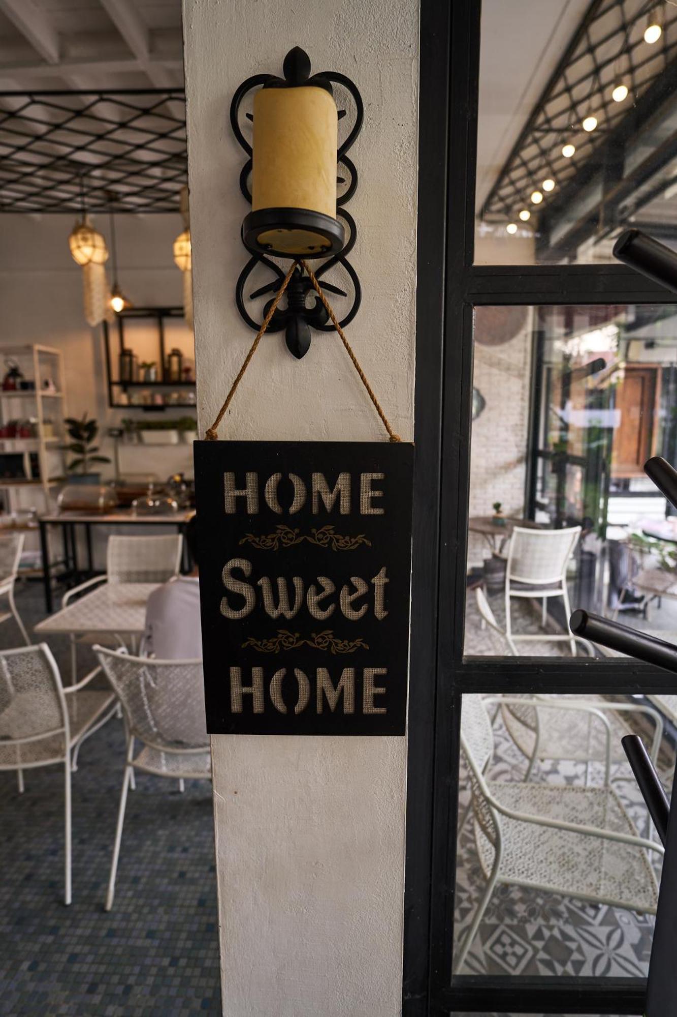 Sherloft Home & Hostel Chiang Mai Luaran gambar
