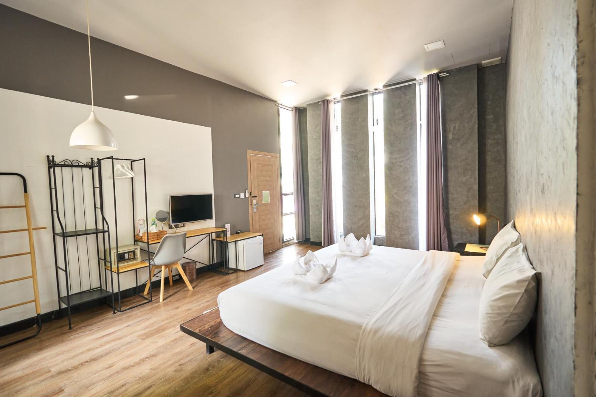 Sherloft Home & Hostel Chiang Mai Bilik gambar