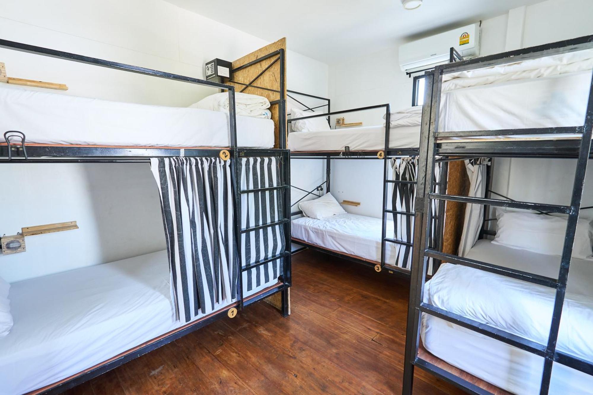 Sherloft Home & Hostel Chiang Mai Luaran gambar