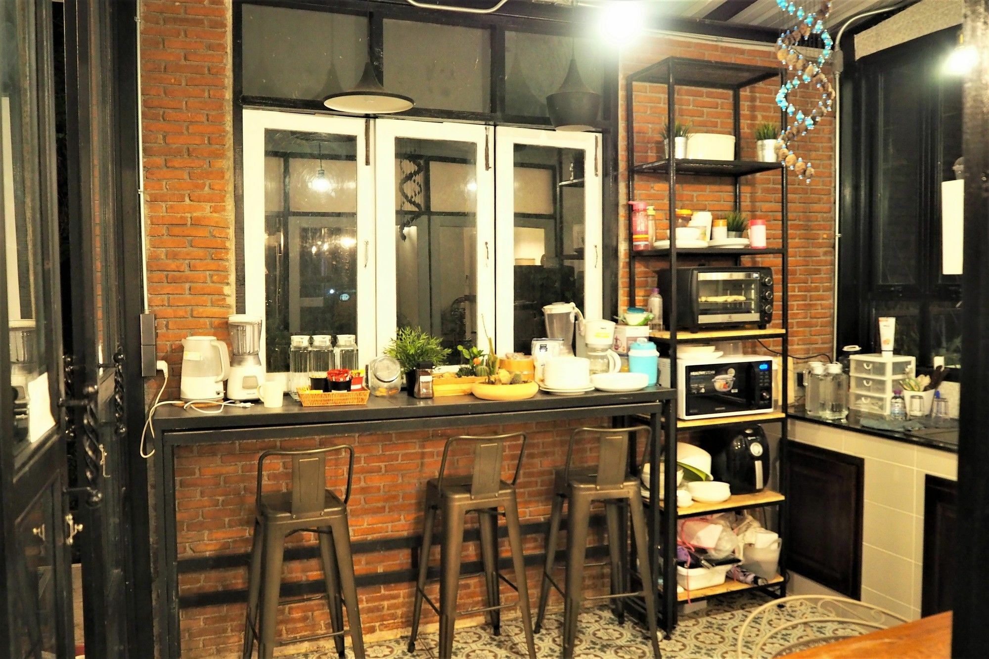 Sherloft Home & Hostel Chiang Mai Luaran gambar