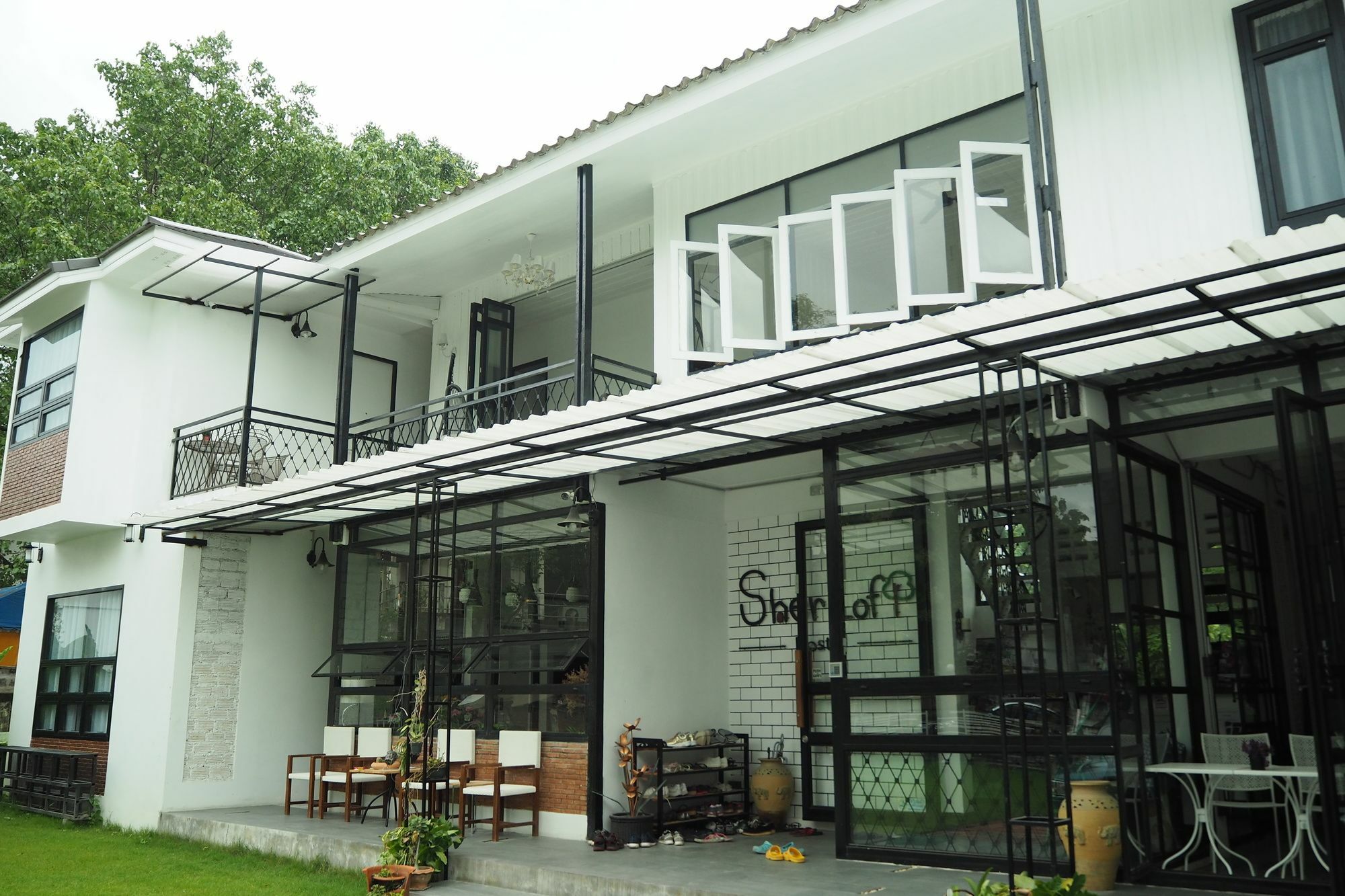 Sherloft Home & Hostel Chiang Mai Luaran gambar