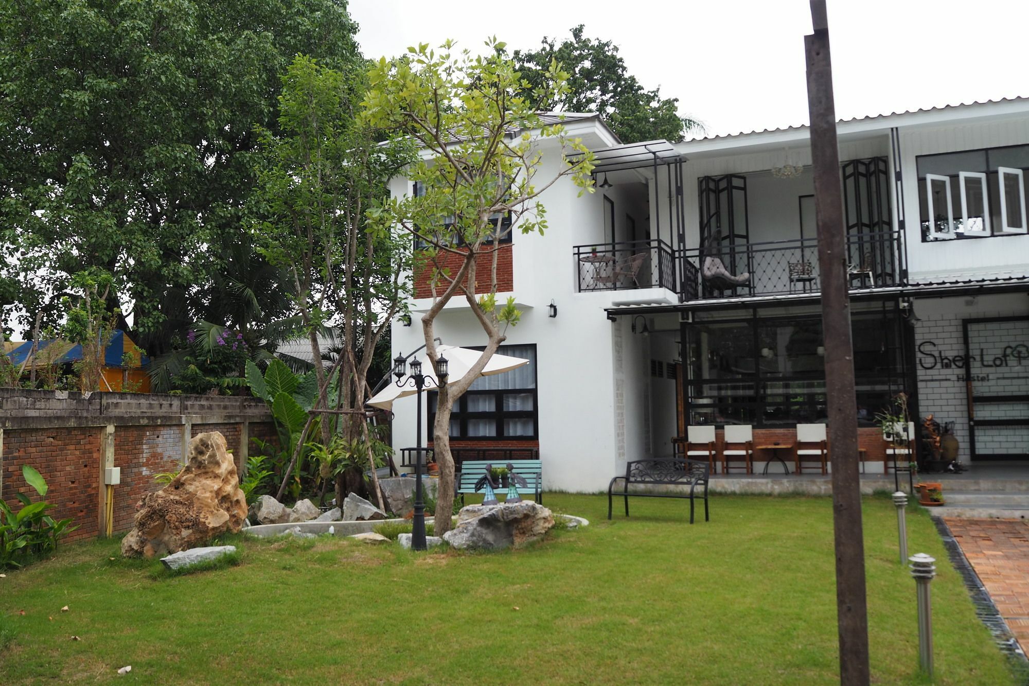 Sherloft Home & Hostel Chiang Mai Luaran gambar